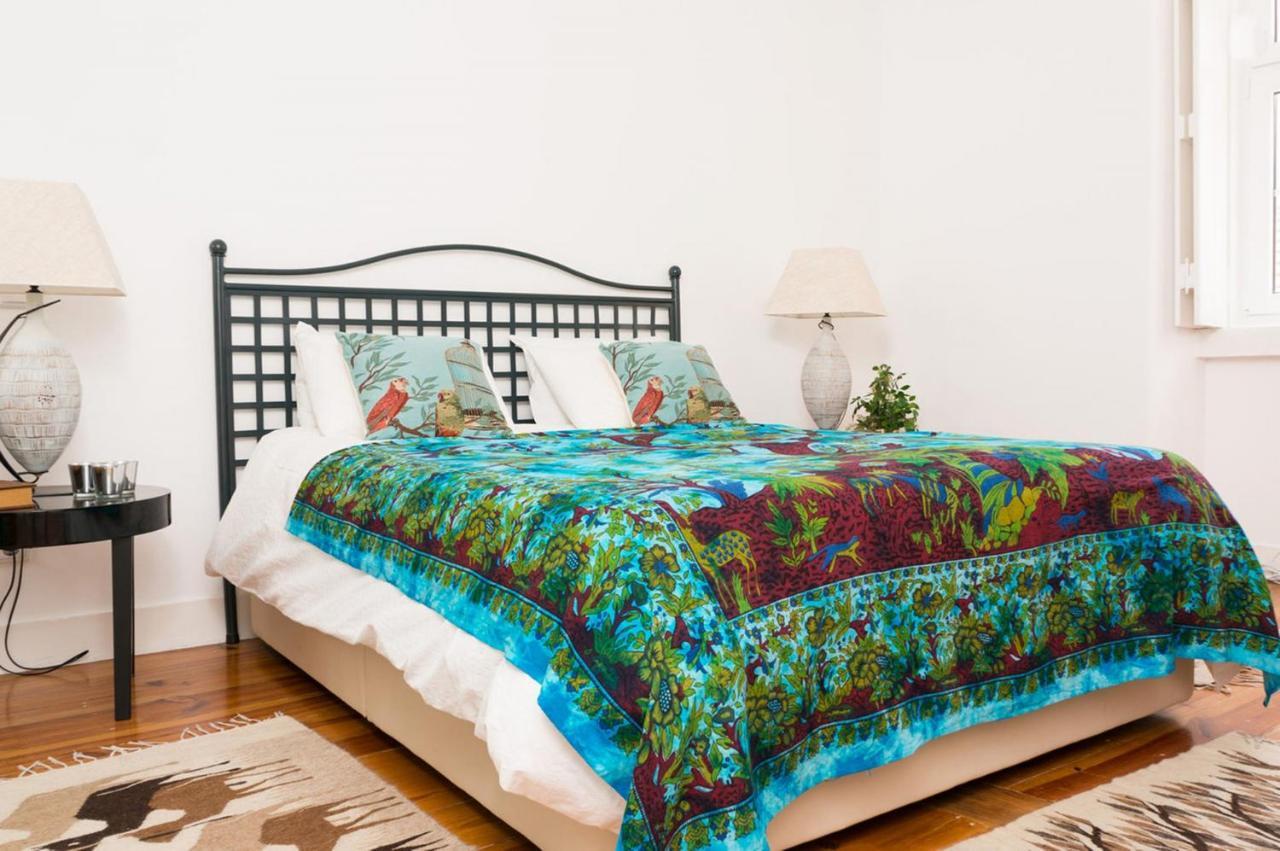 Stylish Lisbon Apartment In Alfama エクステリア 写真