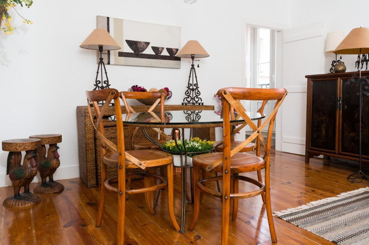 Stylish Lisbon Apartment In Alfama エクステリア 写真